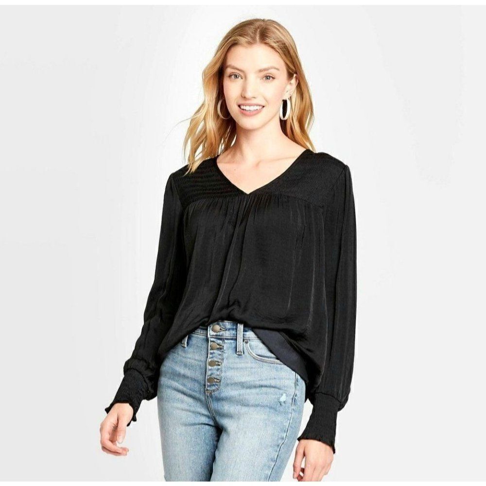 Women's Bishop Long Sleeve Satin Smocked XS‎